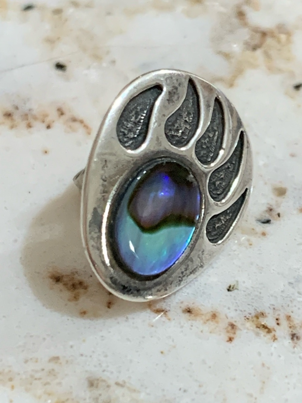 Single Navajo Sterling Bear Paw Abalone Stud Earring Signed S.J. Sally Jack